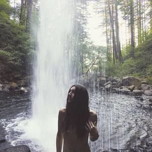 Meet your Posher, Lee